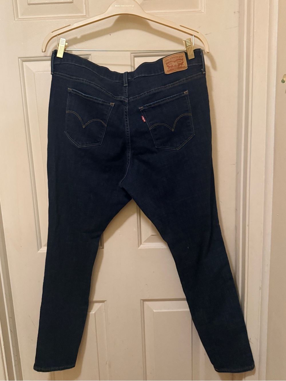 Levi’s 711 Ripped Jeans - Picture 3 of 3